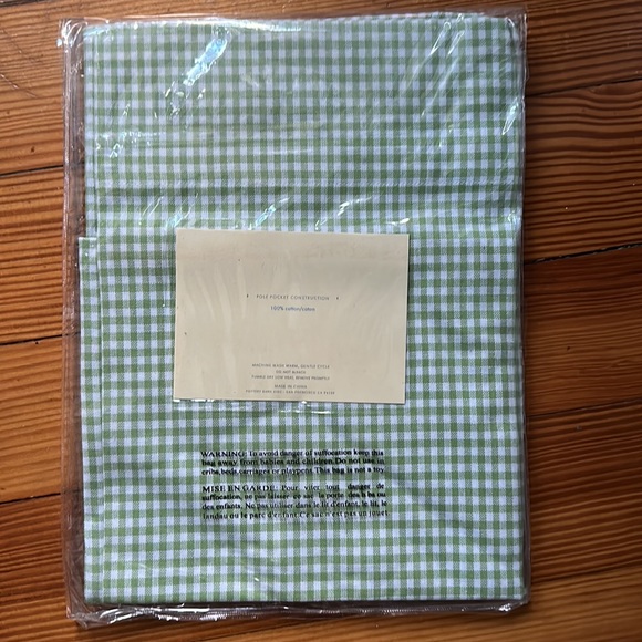 Pottery Barn Kids Gingham Valence - Picture 3 of 3